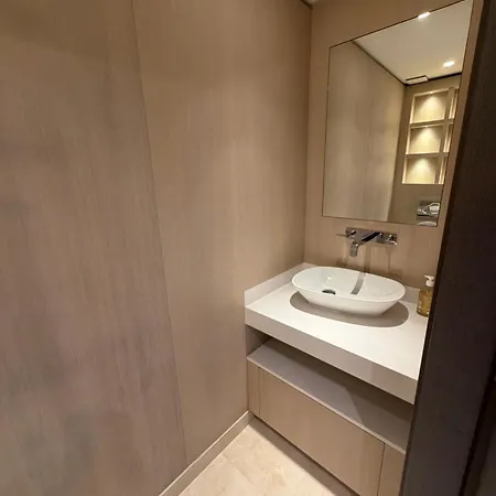 Luxury 2 Bedroom Антіб