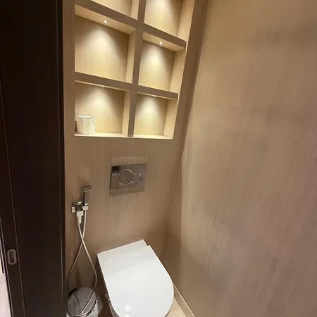 Апартаменти Luxury 2 Bedroom *