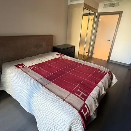 Апартаменти Luxury 2 Bedroom Антіб